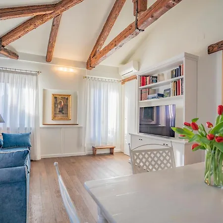 Appartamento Lo Squero 3 With Balcony In Dorsoduro Venezia