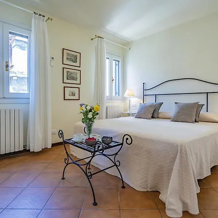 Lo Squero 3 With Balcony In Dorsoduro * Venezia