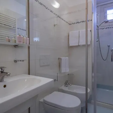 Lo Squero 3 With Balcony In Dorsoduro البندقية